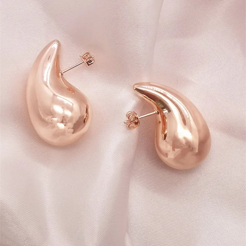 ROSE GOLD DROPLET EARRINGS