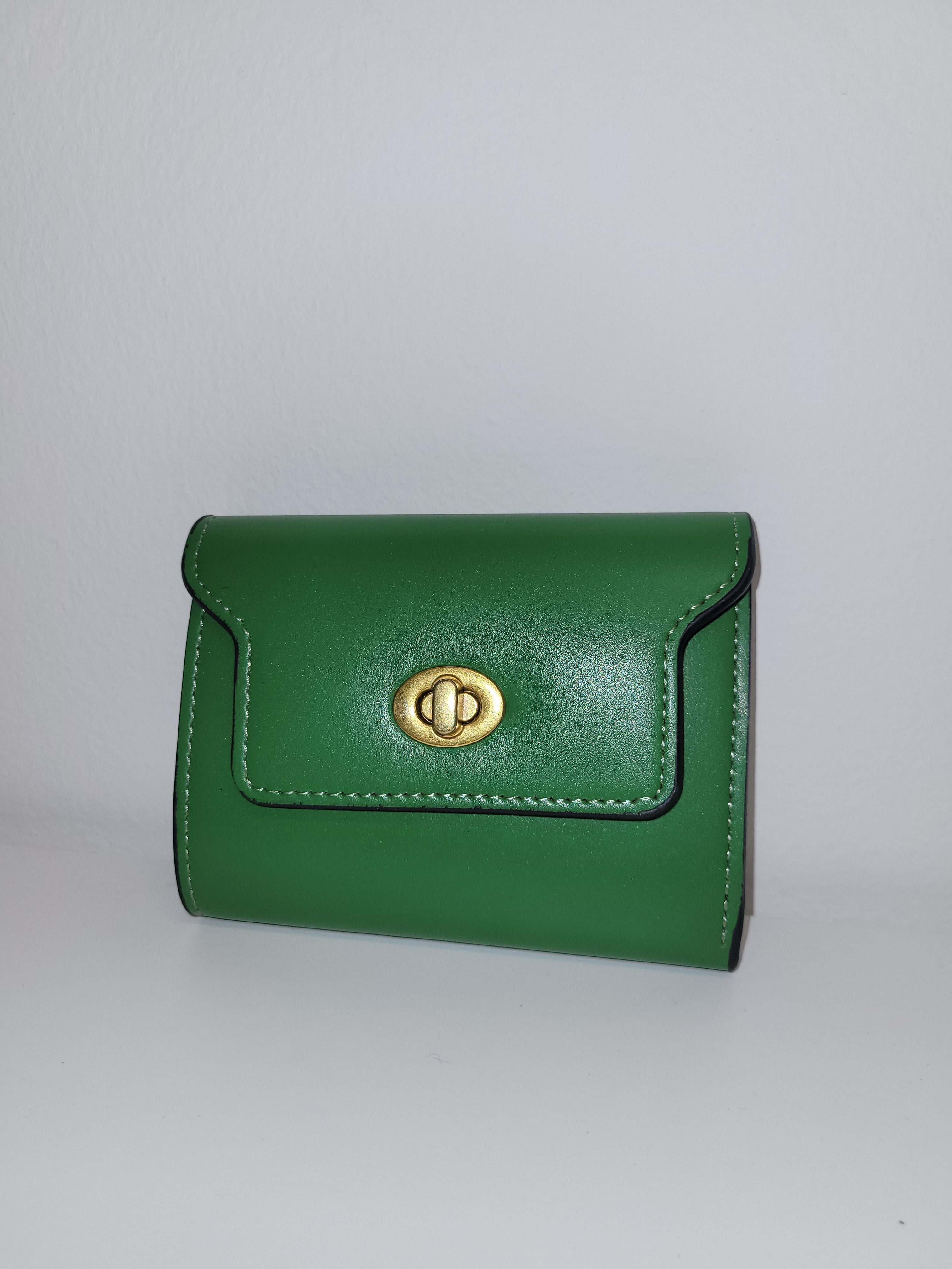Coach Gallery Tote Shoulder Handbag Purse F19252 Green Leather with Scarf |  eBay